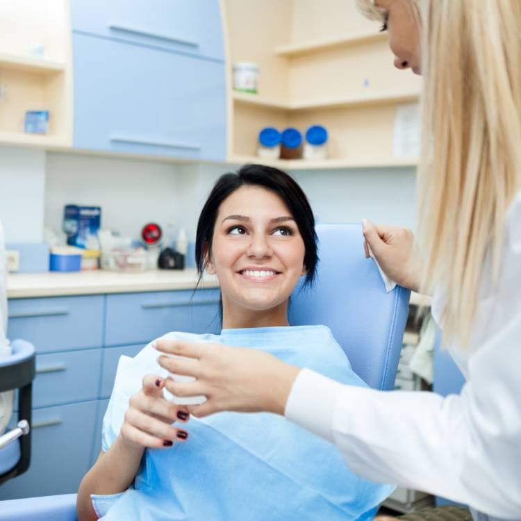 Как да разпознаем кариеса?